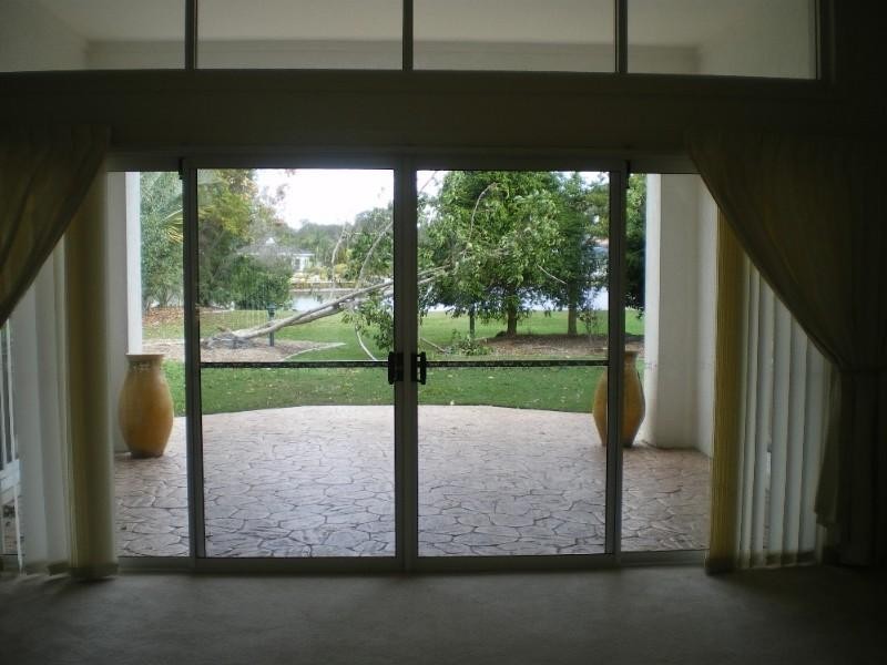 104/40 Cotlew St East, Bundall QLD 4217