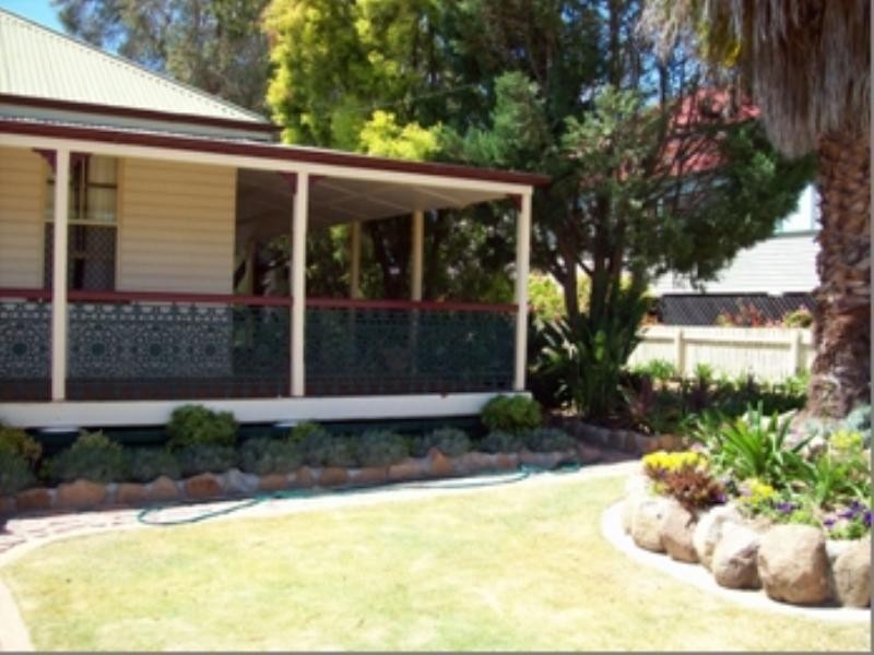 90 Dragon Street, Warwick QLD 4370