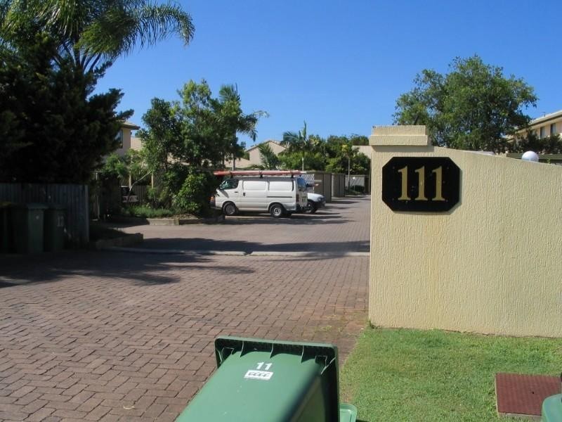 18/111 Little Usher Avenue, Labrador QLD 4215