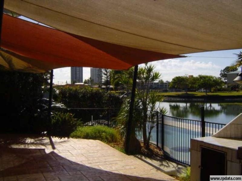 24 Annoula Avenue, Biggera Waters QLD 4216