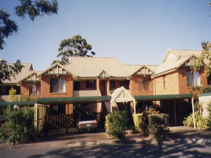 25/164 High Street, Southport QLD 4215