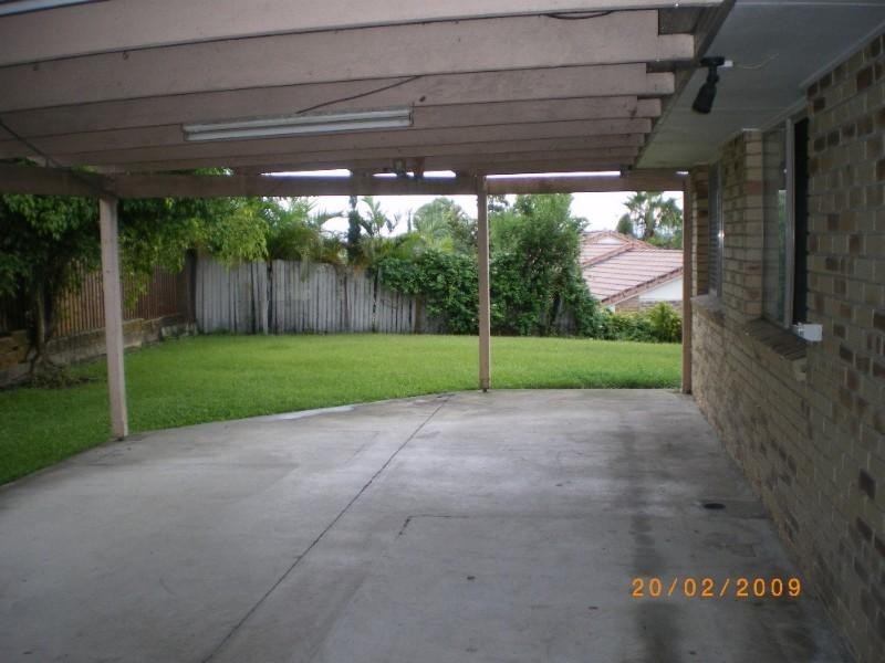 124 Macquarie Avenue, Molendinar QLD 4214