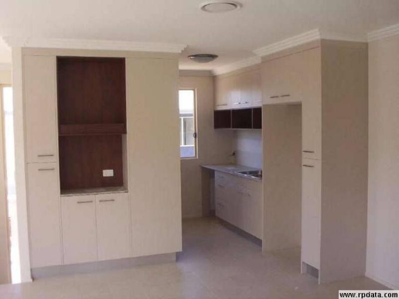 2/4-6 Locke Street, Southport QLD 4215