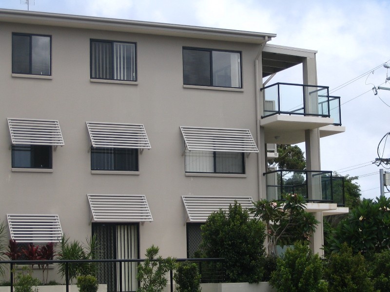 9/24-26 Parker Street, Labrador QLD 4215