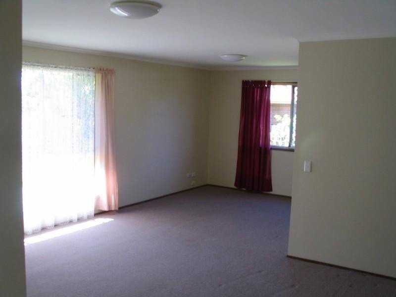 2/36 McMillan Street, Labrador QLD 4215