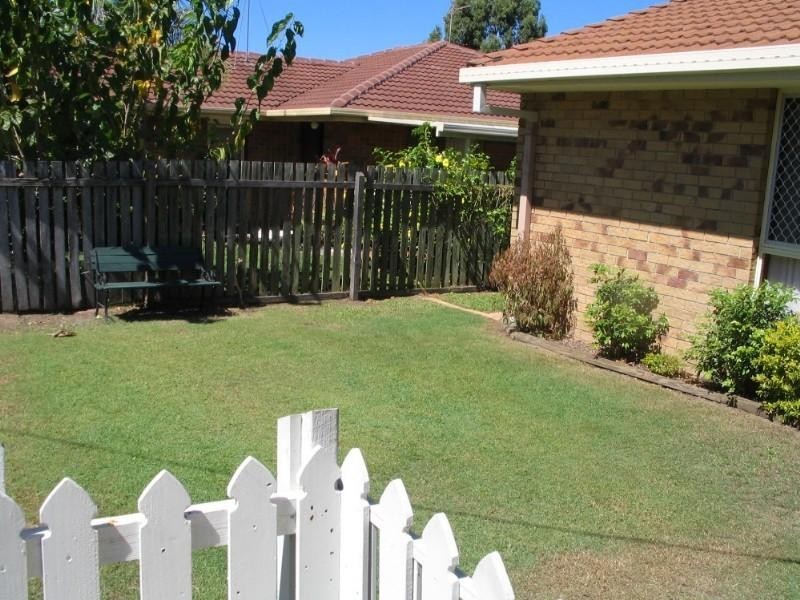 2/36 McMillan Street, Labrador QLD 4215