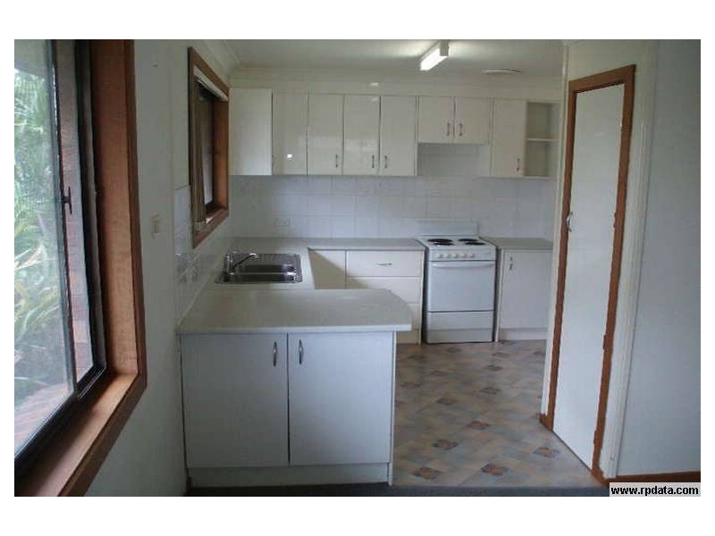 296 Bayview Street, Hollywell QLD 4216