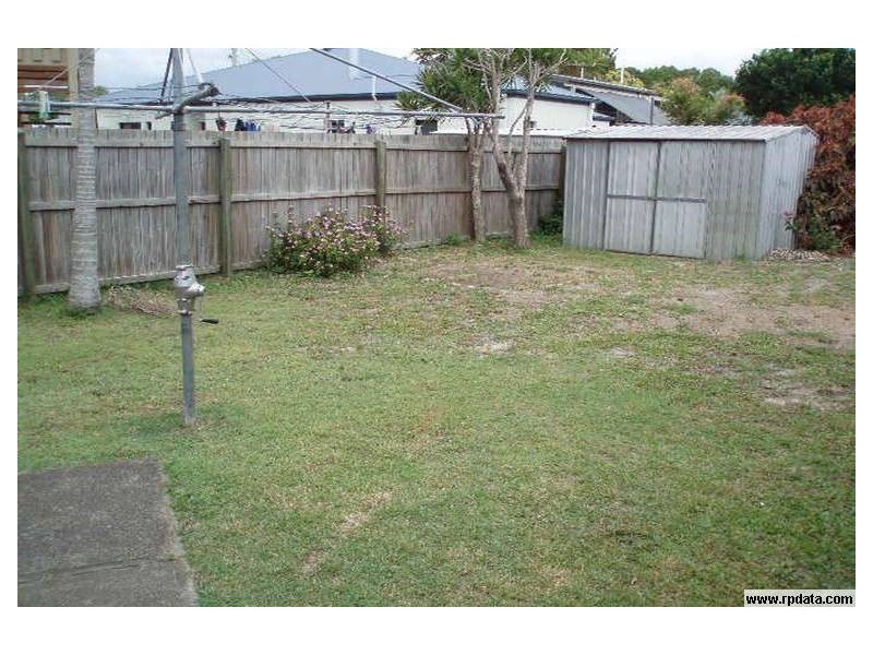 296 Bayview Street, Hollywell QLD 4216