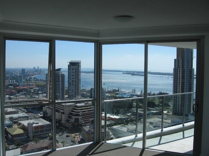 1153/56 Scarborough Street, Southport QLD 4215