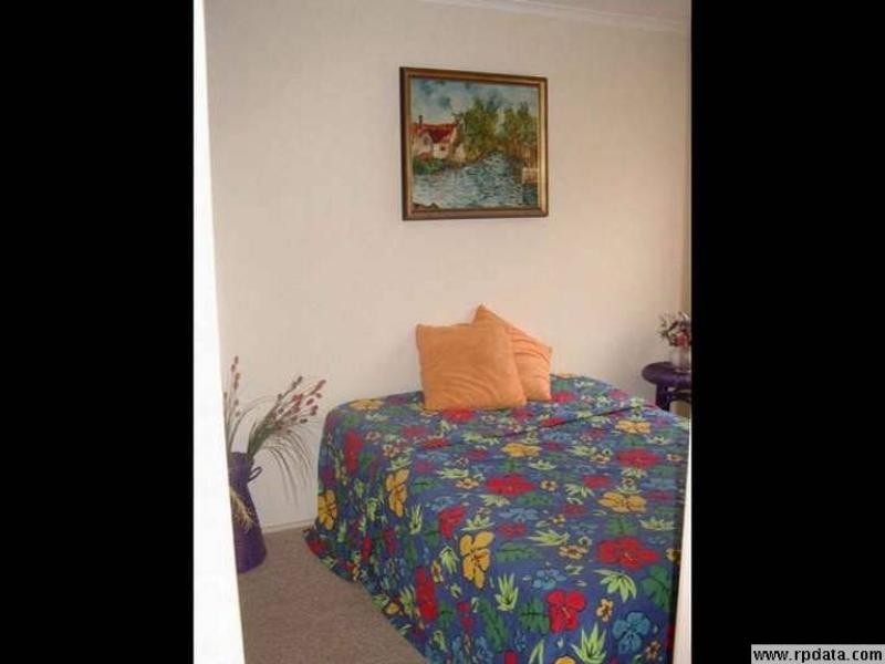 3/39 Middle Street, Labrador QLD 4215