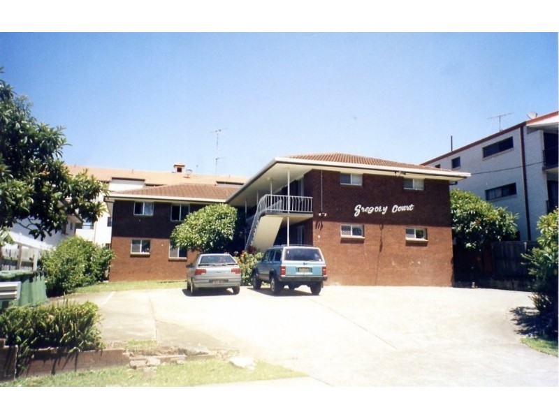 2/18 White Street, Southport QLD 4215