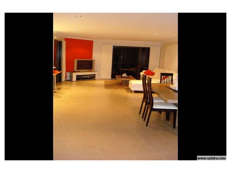 12 Brooke Avenue, Southport QLD 4215