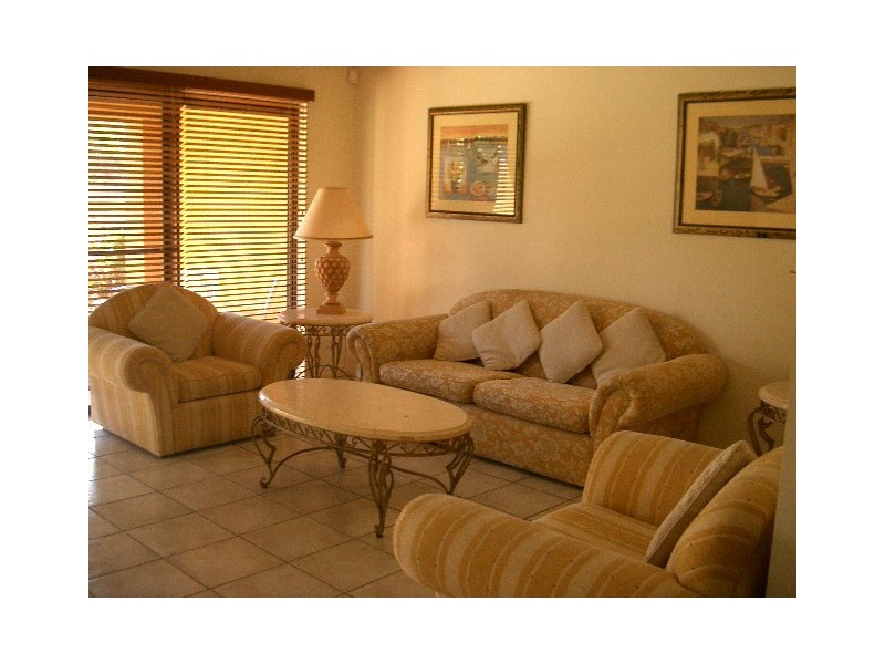 3252 The Palladian Drive, Hope Island QLD 4212