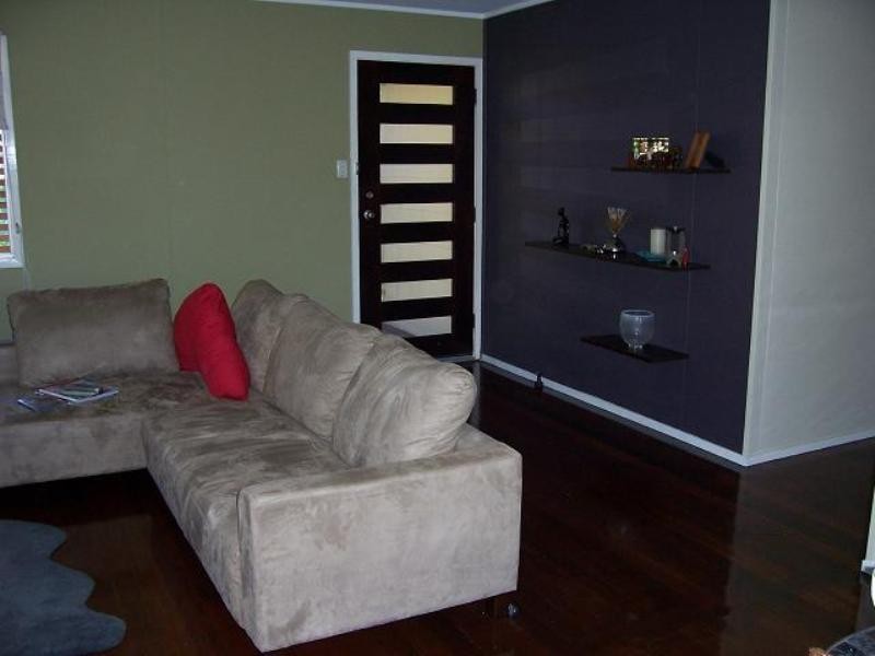 70 Woomera Crescent, Southport QLD 4215