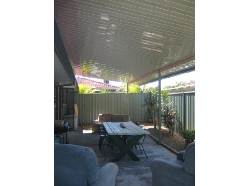 2/74 Botanical Drive, Labrador QLD 4215