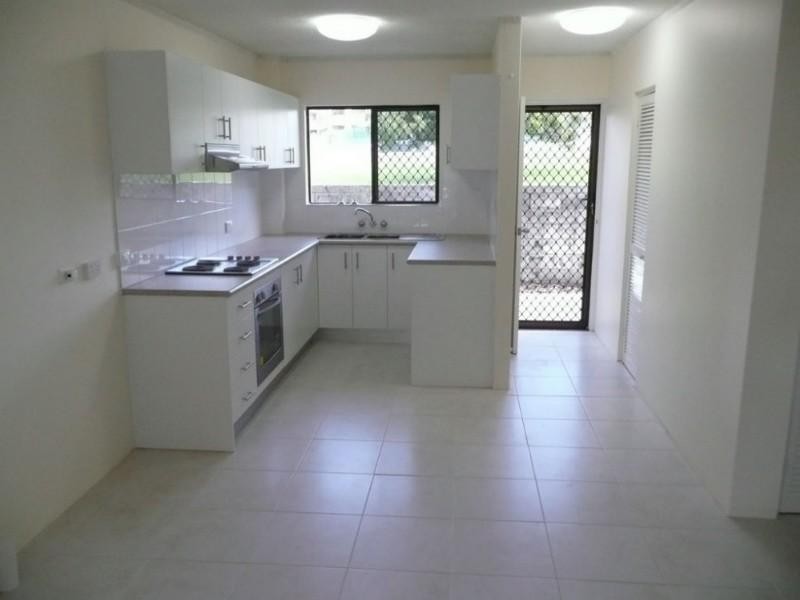 2/50 Railway Street, Southport QLD 4215