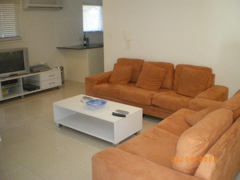 1/26 Bath Street, Southport QLD 4215