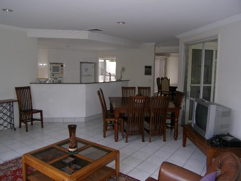 36 Fitzalan Circuit, Arundel QLD 4214