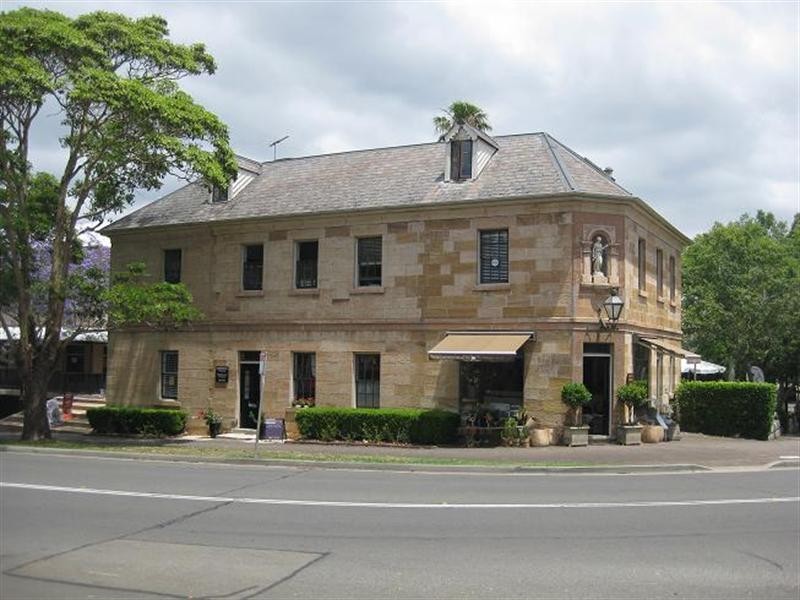 37 Alexandra Street, Hunters Hill NSW 2110