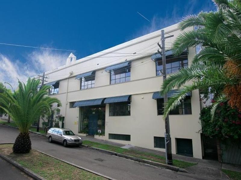 F13/1-15 Barr Street, Balmain NSW 2041