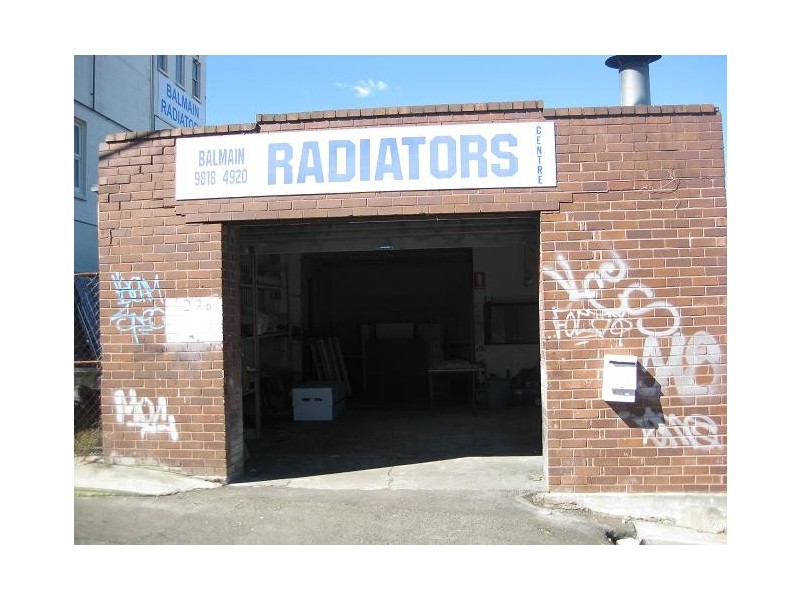 Garage/22 Crystal Street, Rozelle NSW 2039