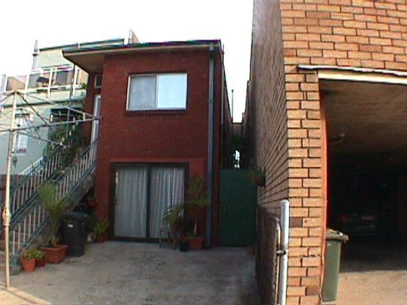 188 Lyons Road, Drummoyne NSW 2047