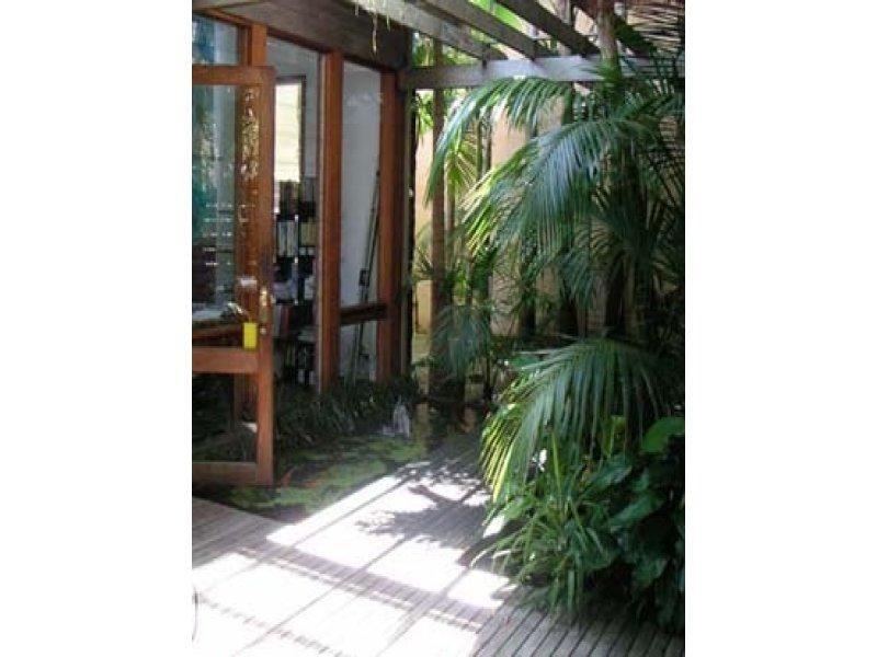 2A River Street, Balmain NSW 2041