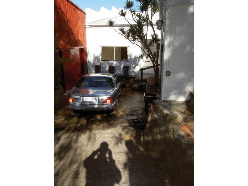 (Rear) 77 Beattie Street, Balmain NSW 2041