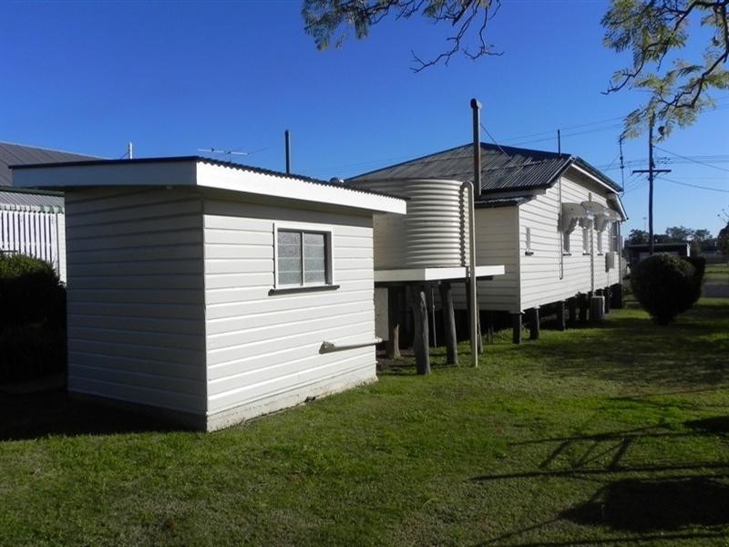 8 Yandilla, Pittsworth QLD 4356