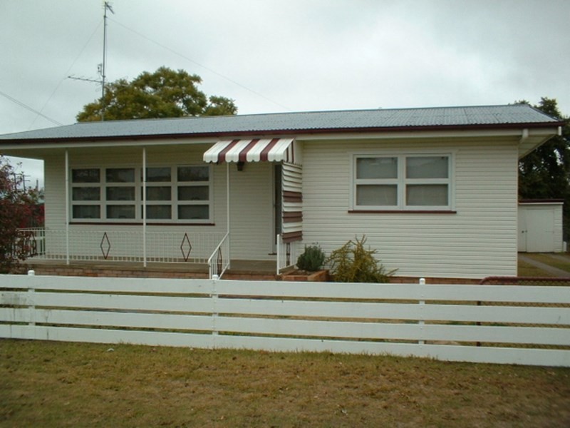 38 Charlotte, Millmerran QLD 4357