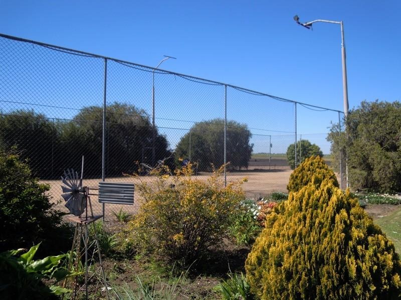 6388 Gore Highway, Pittsworth QLD 4356