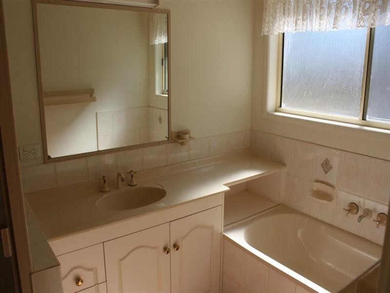 77 Goombungee Dam Road, Goombungee QLD 4354