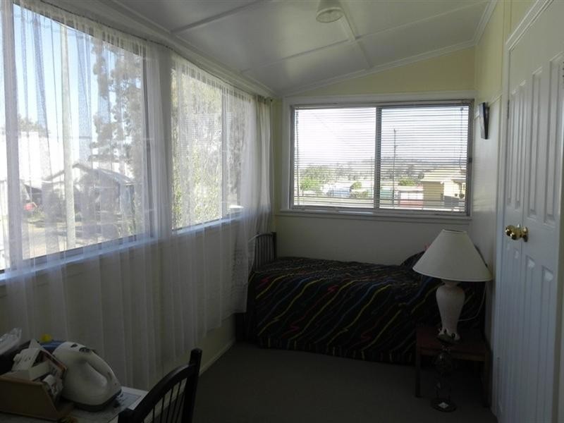 5 Short Street, Southbrook QLD 4363