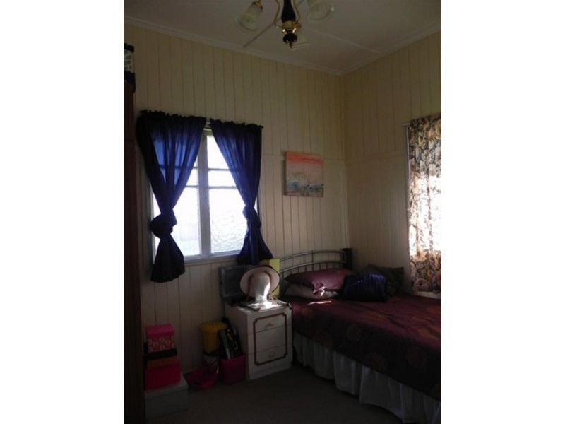 5 Short Street, Southbrook QLD 4363
