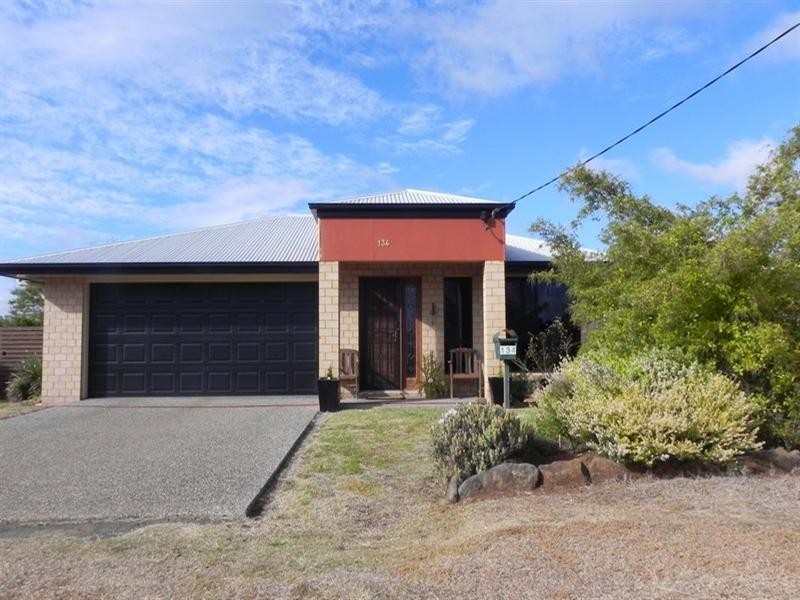 134 Hill Street, Pittsworth QLD 4356
