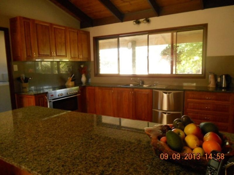 32 Bailey St,, Southbrook QLD 4363