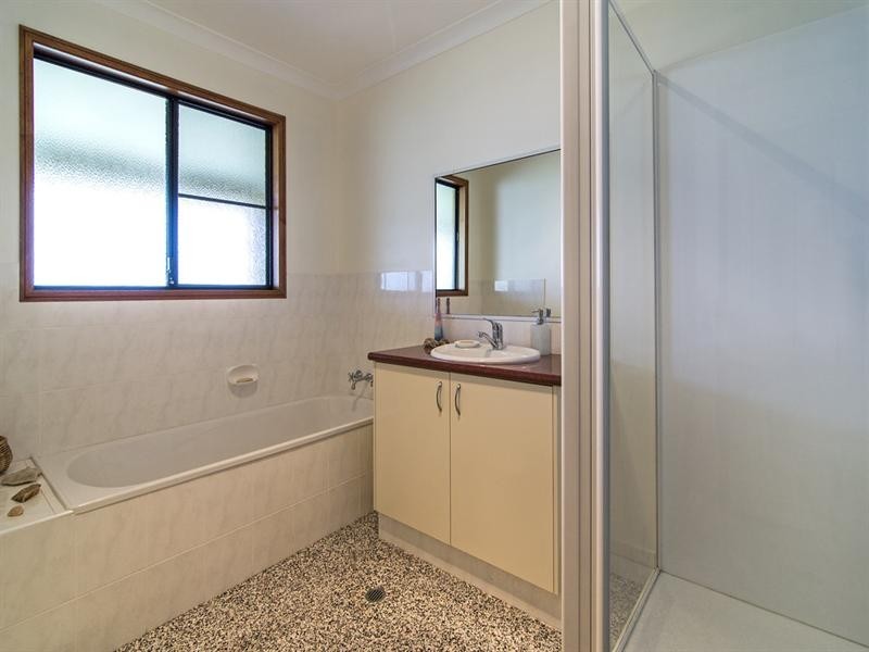 65 Bunkers Hills School Road, Westbrook QLD 4350