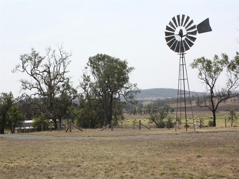52 Newton Road, Westbrook QLD 4350