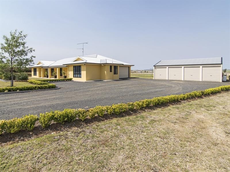 65 Bunkers Hills School Road, Westbrook QLD 4350