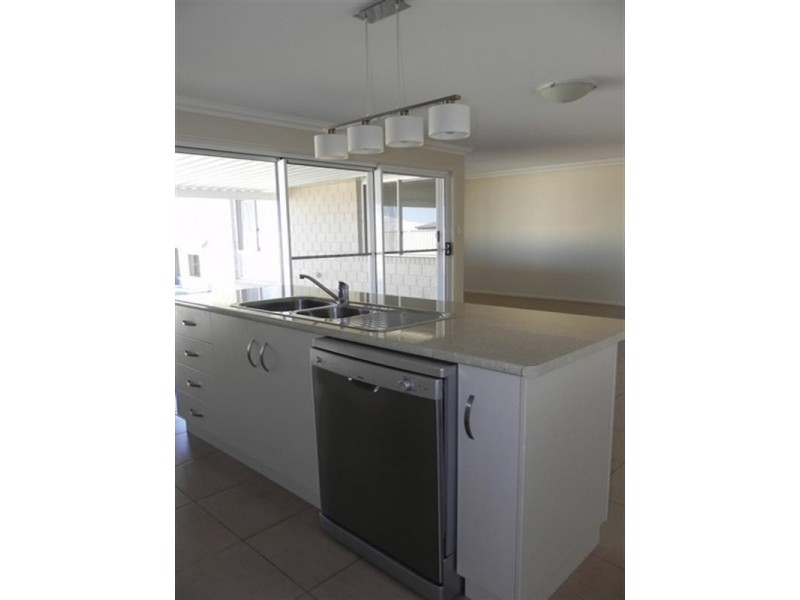 4 Hain Close, Pittsworth QLD 4356