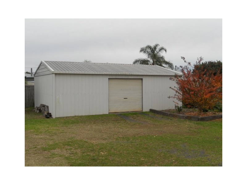 1 Beauaraba Street, Pittsworth QLD 4356