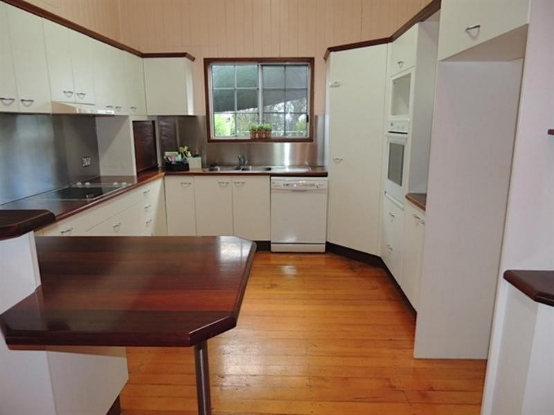 49 Hume Street, Pittsworth QLD 4356