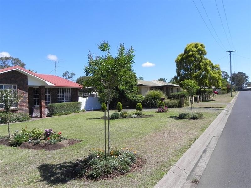 2 White, Pittsworth QLD 4356