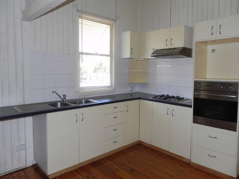 10A Charlotte, Millmerran QLD 4357