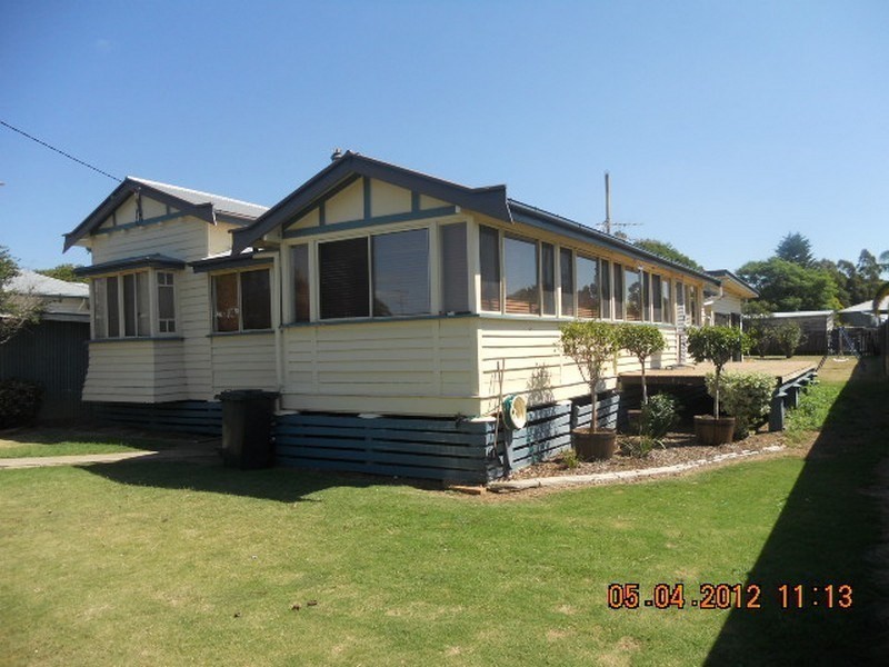 7 Lola Avenue, Millmerran QLD 4357