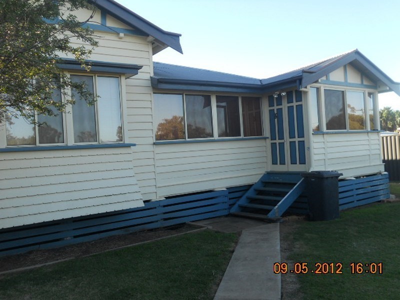 7 Lola Avenue, Millmerran QLD 4357