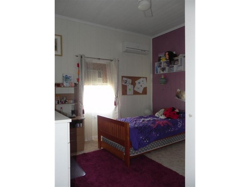 17 Young, Pittsworth QLD 4356