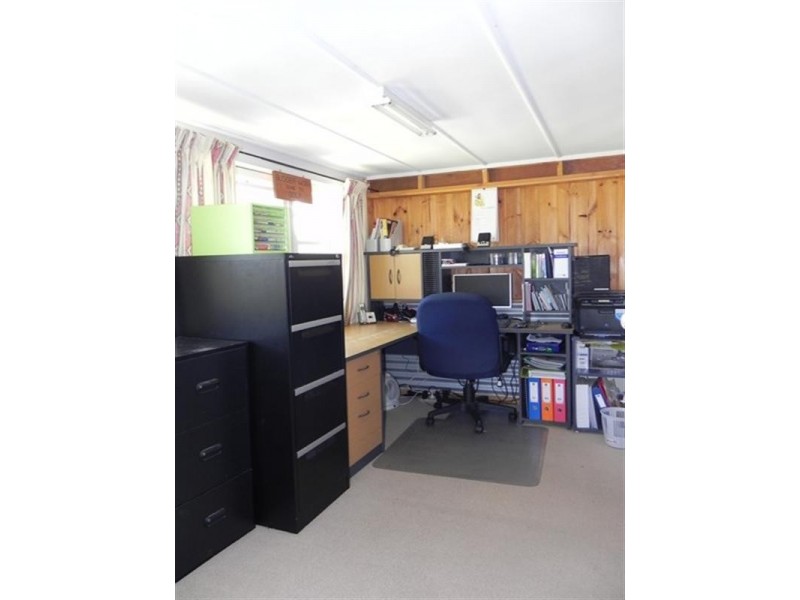 17 Young, Pittsworth QLD 4356