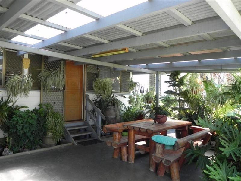 8 Edward, Pittsworth QLD 4356