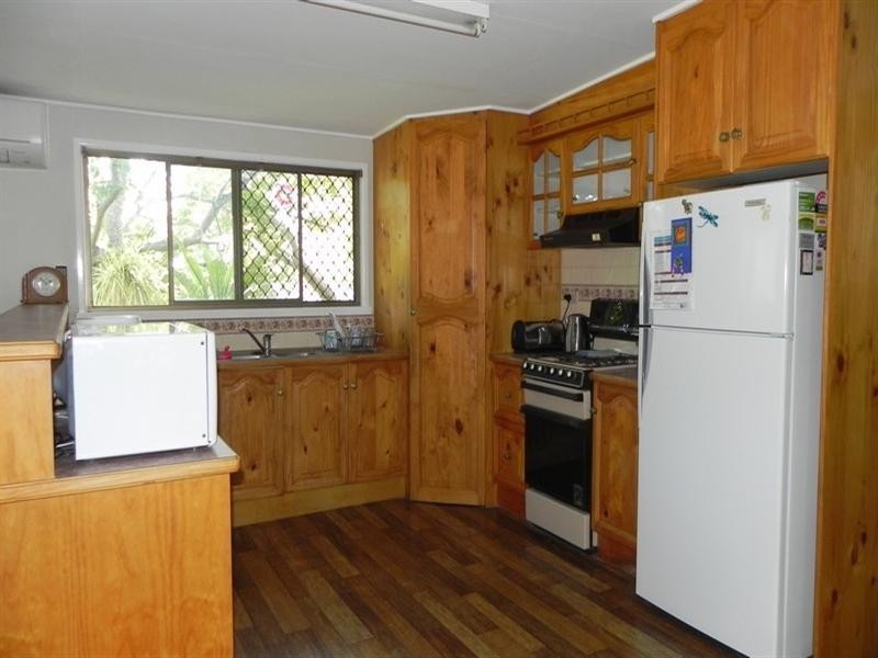 8 Edward, Pittsworth QLD 4356